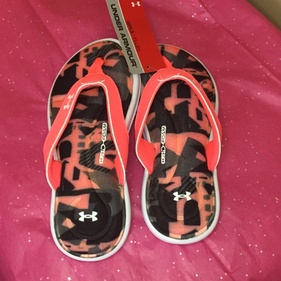 Under Armour Girls Marabella Alpha VI Flip Flops 2 - Picture 4 of 6